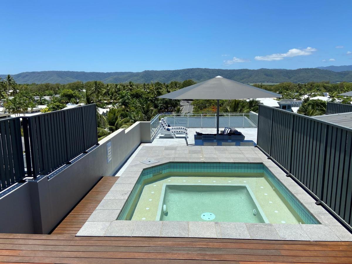 Aparthotel Coconut Grove Port Douglas Zewnętrze zdjęcie