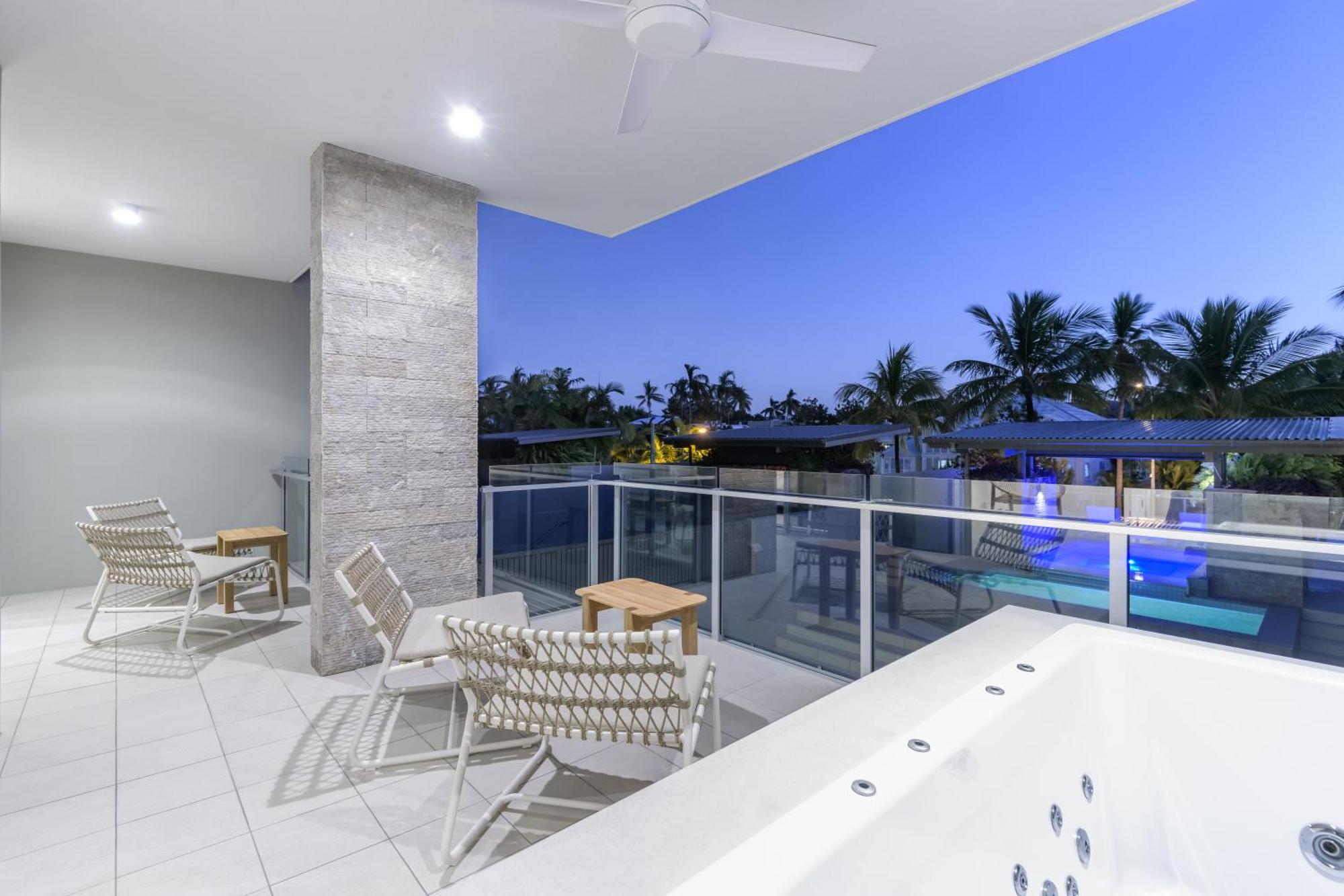 Aparthotel Coconut Grove Port Douglas Zewnętrze zdjęcie